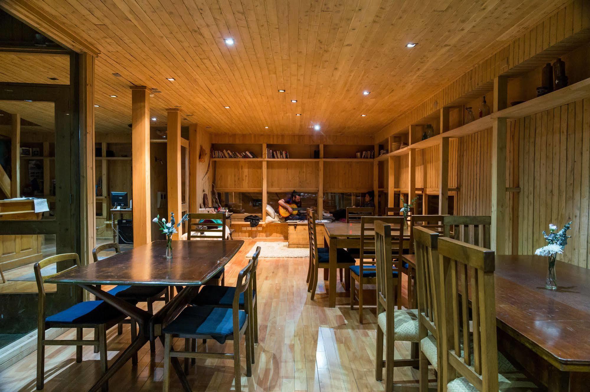 Hostel Keoken Punta Arenas Exterior photo